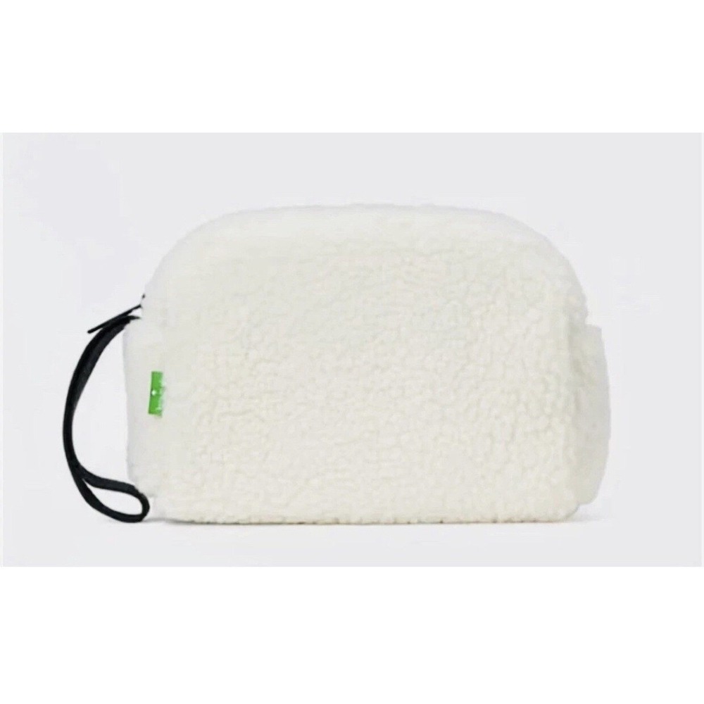 Kate Spade‎ Sherpa Ivory Wristlet